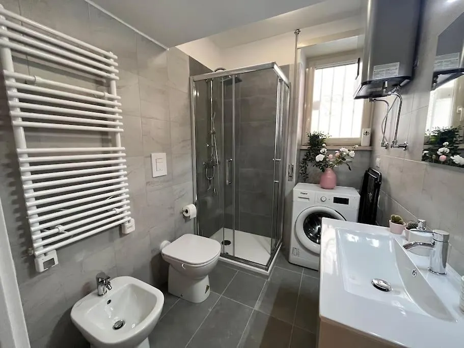 La Casa Di Lillidu - Napoli Most Exclusive Area Apartment 0*, Naples