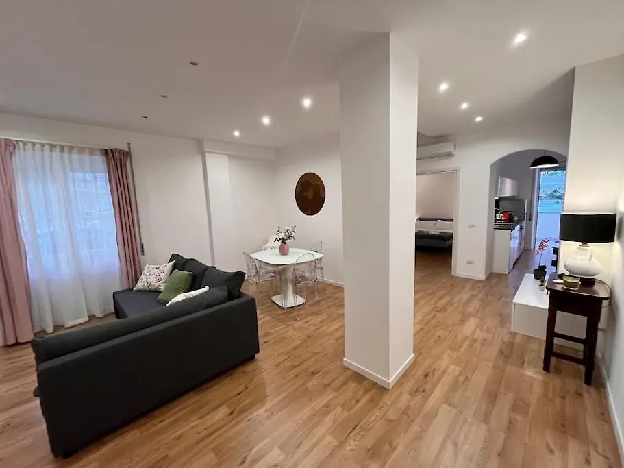 La Casa Di Lillidu - Napoli Most Exclusive Area Apartment Italy