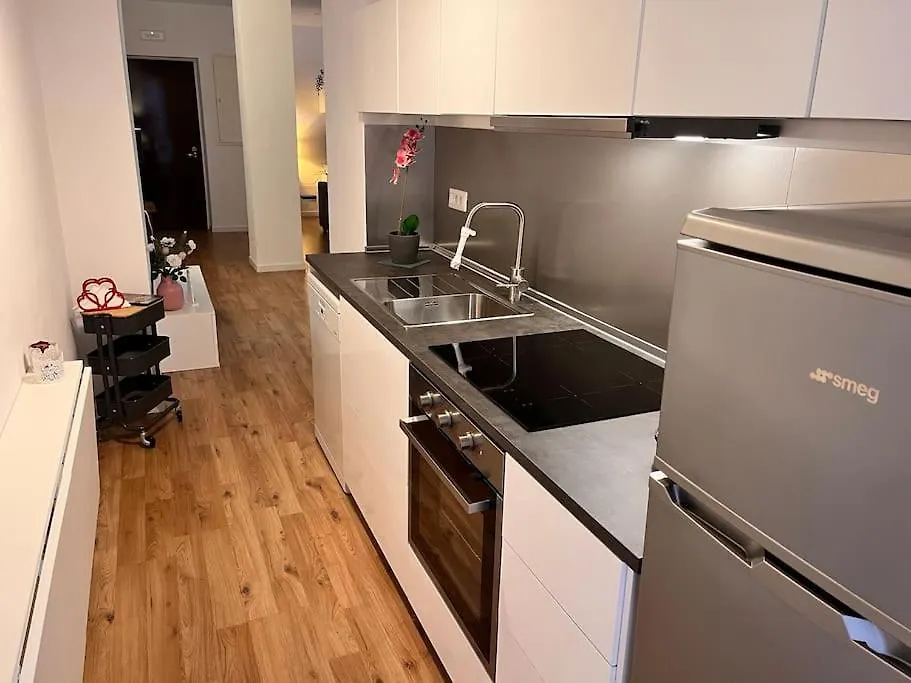 La Casa Di Lillidu - Napoli Most Exclusive Area Apartment 0*, Naples Italy