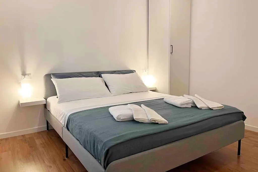 La Casa Di Lillidu - Napoli Most Exclusive Area Apartment  Naples